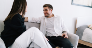 Πώς Να Βελτιώσεις Την Επικοινωνία Σου Στις Προσωπικές Σχέσεις