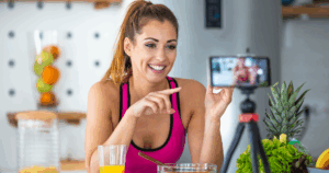 5 “Influencers” Που Κυβερνούν το Μυαλό Σου εσωτερική φωνή