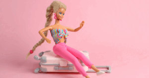 Γιατί η Ταινία Barbie Μιλάει σε Κάθε Γυναίκα (Και Τους Άντρες Που Θέλουν Να Ακούσουν) ταινία barbie